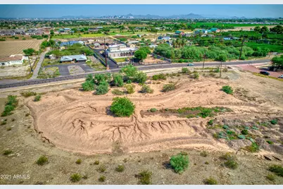 2021 W Dobbins Road #-, Phoenix, AZ 85041 - Photo 9