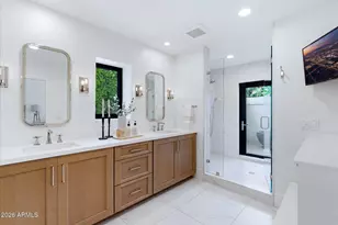 7410 E San Miguel Ave, Scottsdale, AZ 85250 - Photo 27