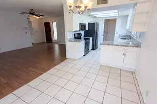 9207 W Kerry Ln, Peoria, AZ 85382 - Photo 13