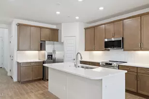 32688 N Smokeview Trl, Peoria, AZ 85383 - Photo 5