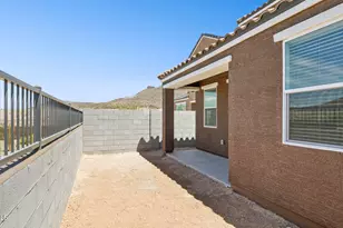 32688 N Smokeview Trl, Peoria, AZ 85383 - Photo 63