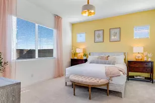 15012 W Desert Hollow Dr, Surprise, AZ 85387 - Photo 11