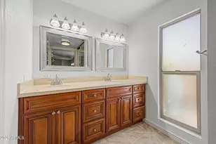1613 E Weathervane Ln, Tempe, AZ 85283 - Photo 19
