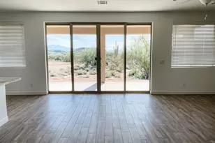 1929 E Camino de Los Ranchos, Phoenix, AZ 85022 - Photo 11