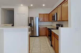 739 N 112th Dr, Avondale, AZ 85323 - Photo 3