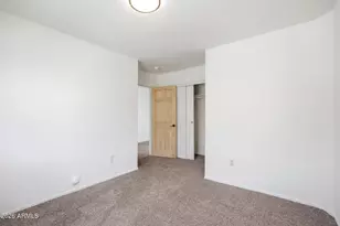 7245 S 41st Dr, Phoenix, AZ 85041 - Photo 21