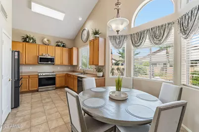 13194 W Rimrock Street, Surprise, AZ 85374 - Photo 15