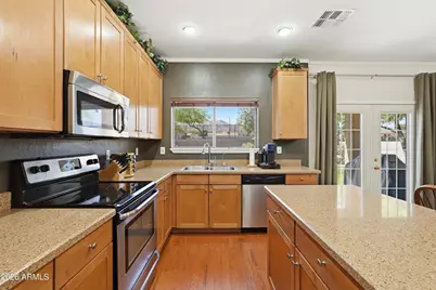 303 E Milada Drive, Phoenix, AZ 85042 - Photo 3