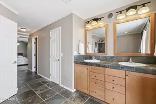 303 E Milada Dr, Phoenix, AZ 85042 - Photo 11