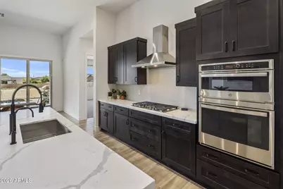 1101 E Dolores Road, Phoenix, AZ 85086 - Photo 15