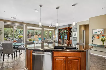 13068 W Plum Road, Peoria, AZ 85383 - Photo 11