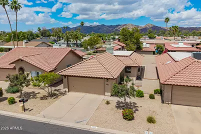 11624 S Papago Circle, Phoenix, AZ 85044 - Photo 3