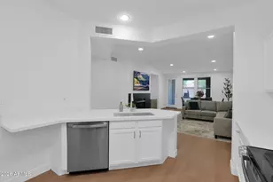 15221 N Clubgate Dr, Scottsdale, AZ 85254 - Photo 11