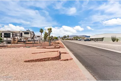 30770 S Pioneer Pass Road #393, Congress, AZ 85332 - Photo 5