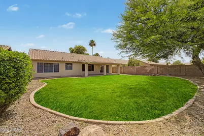 644 E Sheffield Avenue, Chandler, AZ 85225 - Photo 25