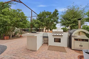1251 E Loveland Ln, San Tan Valley, AZ 85140 - Photo 93