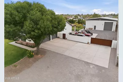 1251 E Loveland Lane, San Tan Valley, AZ 85140 - Photo 7