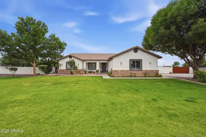 1251 E Loveland Lane, San Tan Valley, AZ 85140 - Photo 11