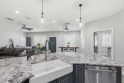 1251 E Loveland Lane, San Tan Valley, AZ 85140 - Photo 31