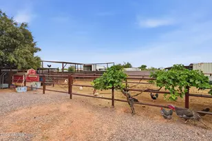 1251 E Loveland Ln, San Tan Valley, AZ 85140 - Photo 103