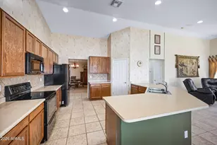 2116 N Avoca, Mesa, AZ 85207 - Photo 13