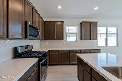 11677 W Marguerite Avenue, Avondale, AZ 85323 - Photo 9