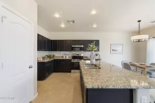 18047 W Caribbean Ln, Surprise, AZ 85388 - Photo 15