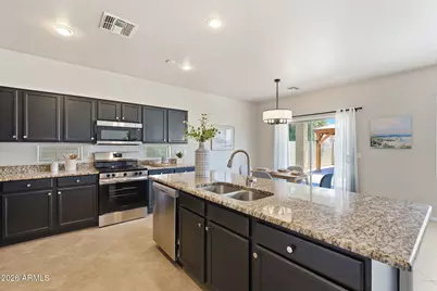18047 W Caribbean Lane, Surprise, AZ 85388 - Photo 11