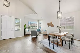 18047 W Caribbean Ln, Surprise, AZ 85388 - Photo 17