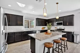14253 W Buckskin Trl, Surprise, AZ 85387 - Photo 3