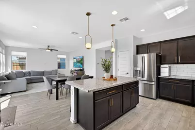 14253 W Buckskin Trail, Surprise, AZ 85387 - Photo 9