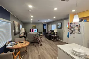 10201 N 99th Ave, Peoria, AZ 85345 - Photo 3