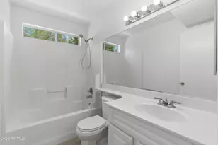 998 W Leah Ln, Gilbert, AZ 85233 - Photo 27