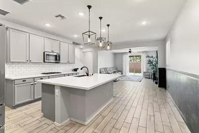 6814 N 88th Lane, Glendale, AZ 85305 - Photo 5