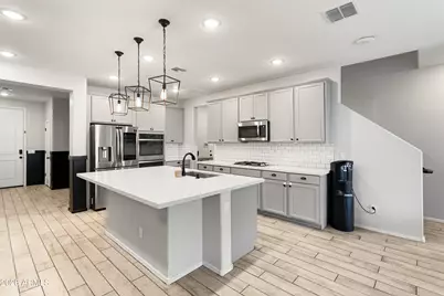 6814 N 88th Lane, Glendale, AZ 85305 - Photo 7