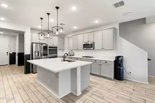 6814 N 88th Ln, Glendale, AZ 85305 - Photo 7