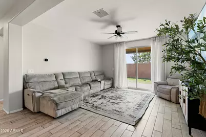 6814 N 88th Lane, Glendale, AZ 85305 - Photo 11