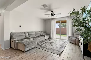 6814 N 88th Ln, Glendale, AZ 85305 - Photo 11