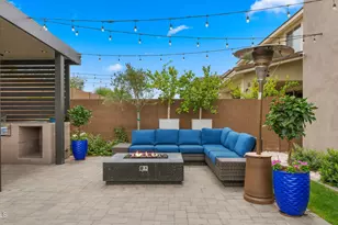 5946 E Abraham Ln, Phoenix, AZ 85054 - Photo 7