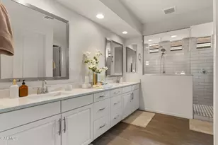 5946 E Abraham Ln, Phoenix, AZ 85054 - Photo 31