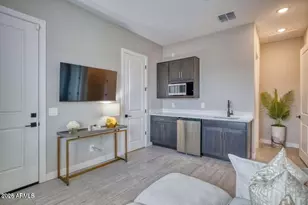 7434 N 80th Ln, Glendale, AZ 85303 - Photo 9