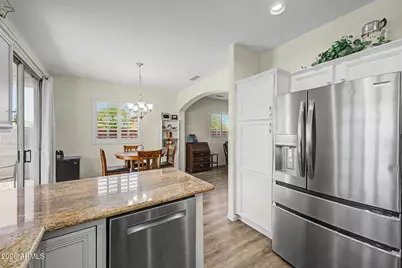 17075 W Northampton Road, Surprise, AZ 85374 - Photo 15