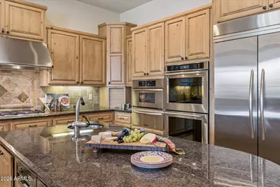 8646 E Bronco Trail, Scottsdale, AZ 85255 - Photo 17