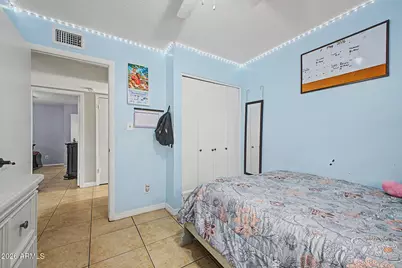 8448 W Turney Avenue, Phoenix, AZ 85037 - Photo 17