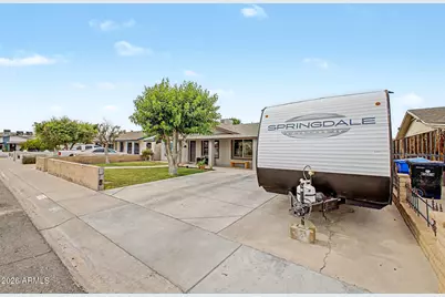 8448 W Turney Avenue, Phoenix, AZ 85037 - Photo 5