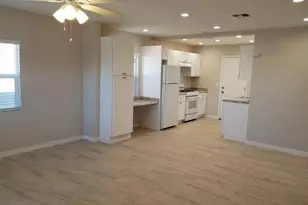 206 E Jones Ave, Phoenix, AZ 85040 - Photo 1