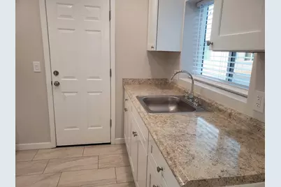 206 E Jones Avenue #11SH, Phoenix, AZ 85040 - Photo 13