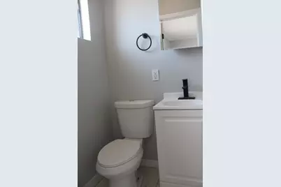 3932 W Griswold Road, Phoenix, AZ 85051 - Photo 15