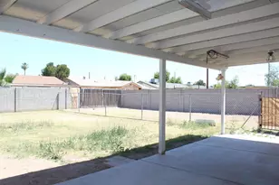 3932 W Griswold Rd, Phoenix, AZ 85051 - Photo 17