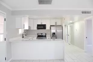 3932 W Griswold Rd, Phoenix, AZ 85051 - Photo 5